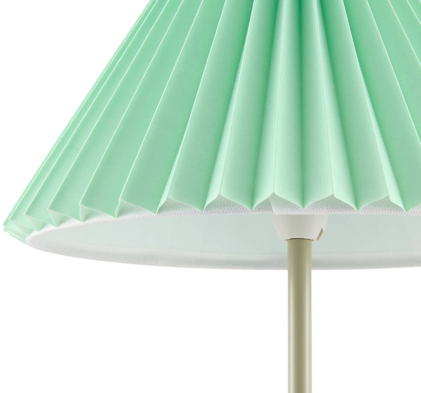 Shamya Traditional Green/Cream Table Lamp