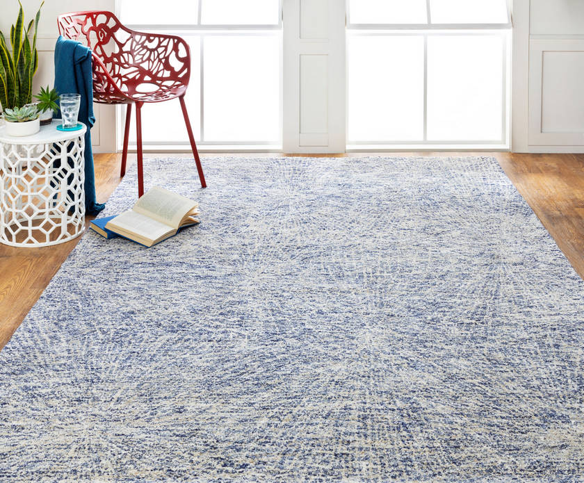 Steyregg White End Table