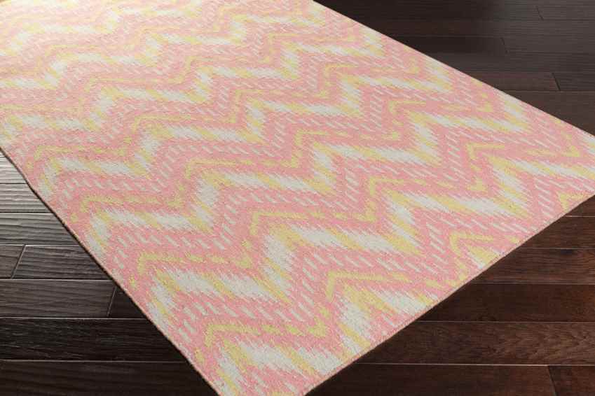 Eldridge Global Light Gray/Ivory Area Rug