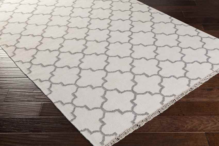 Bentley Cottage Light Gray/White Area Rug