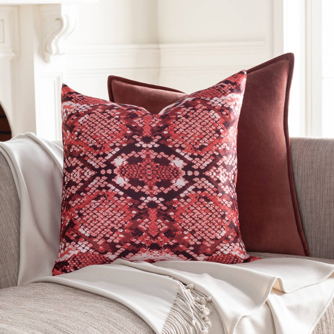 Kontich Bright Red Pillow Cover