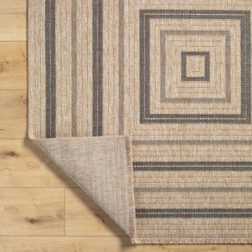 Emiko Cottage Beige/Black Area Rug
