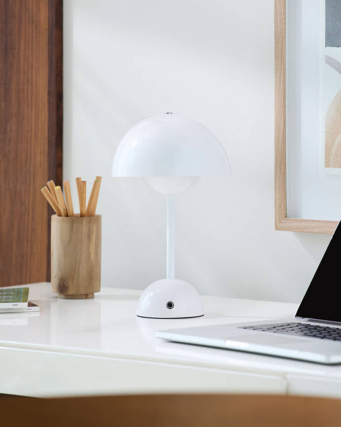 Hyatt Modern White Table Lamp