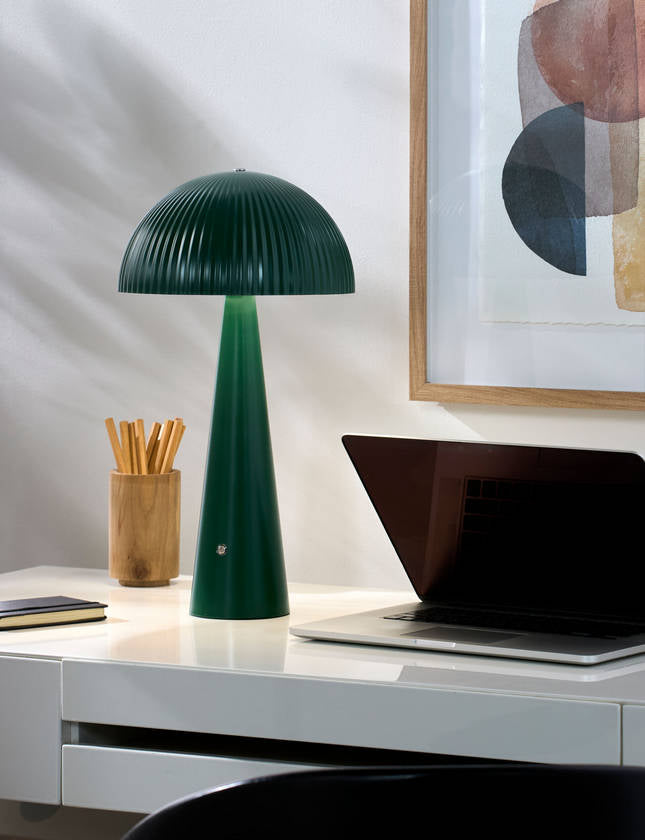 Tyisha Modern Green Table Lamp