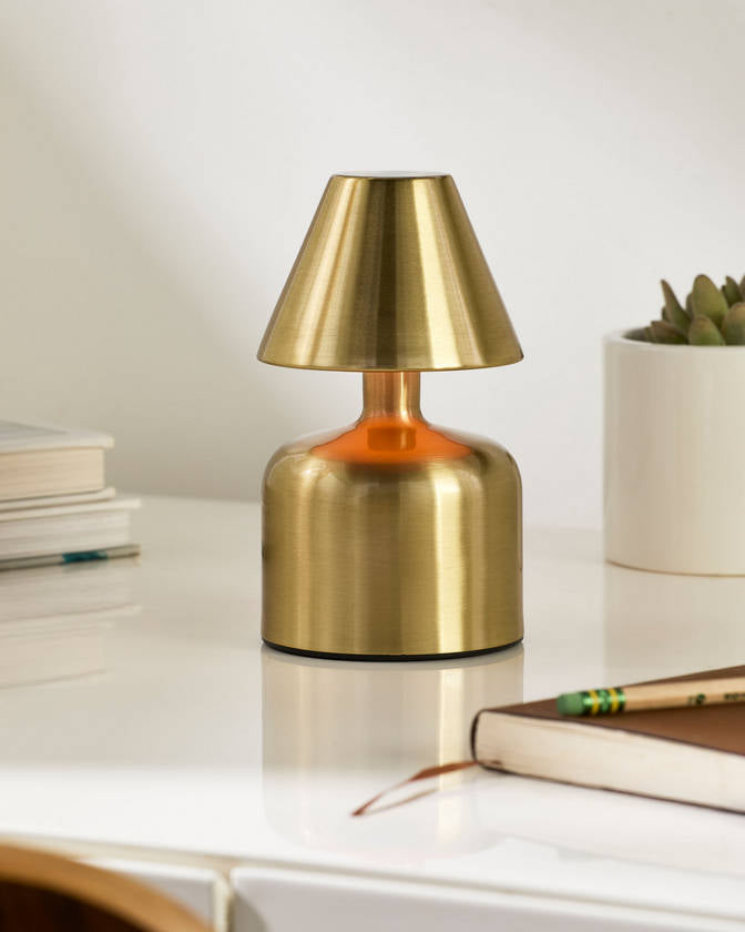 Jodie Traditional Metallic - Brass Table Lamp