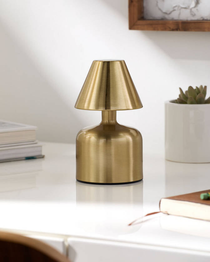 Jodie Traditional Metallic - Brass Table Lamp