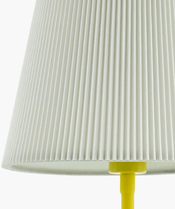 Shaquela Modern Yellow/White Table Lamp