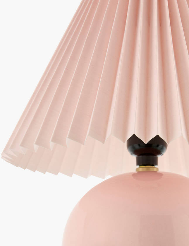 Heinz Cottage Pink Table Lamp