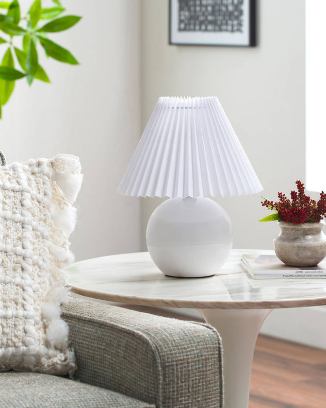 Heinz Cottage White Table Lamp