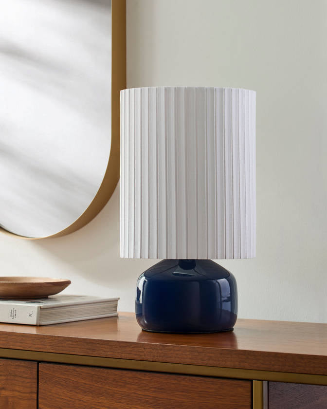 Chelcie Traditional Blue Table Lamp