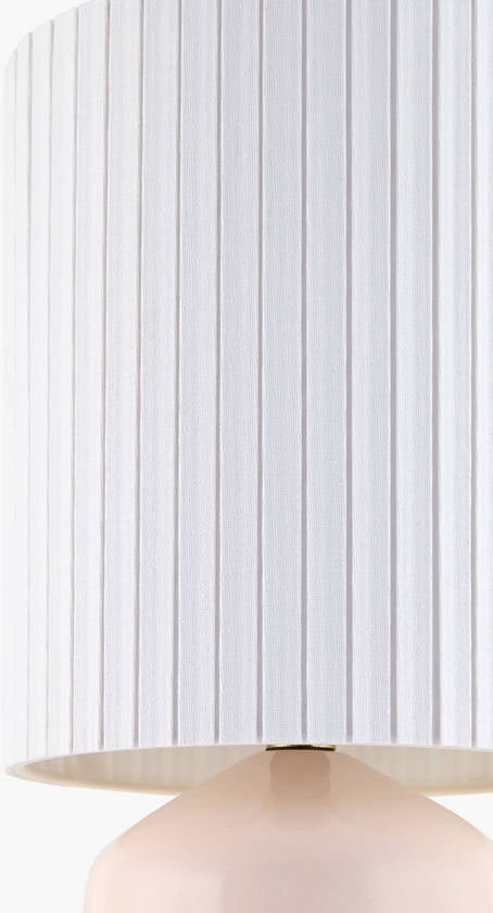 Chelcie Traditional Pink Table Lamp