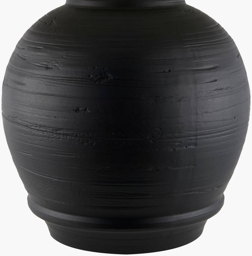 Amilcar Cottage Black Table Lamp