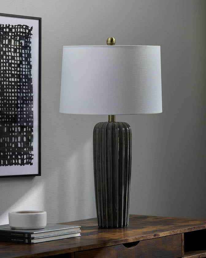 Robecca Traditional Gray Table Lamp