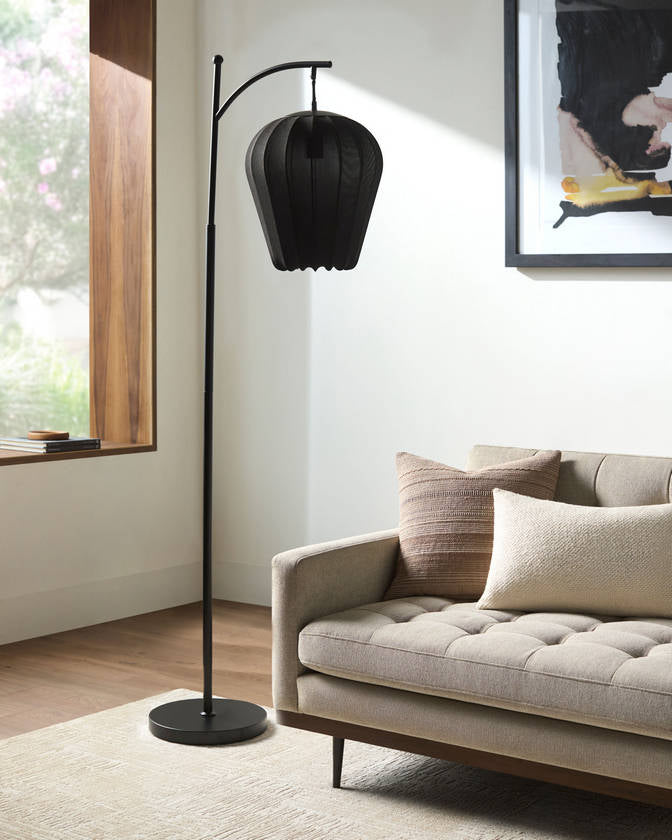 Max Modern Black Floor Lamp