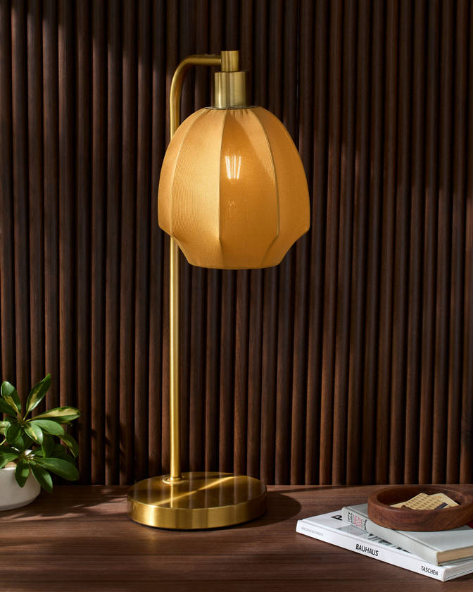 Chitara Modern Metallic - Gold Table Lamp