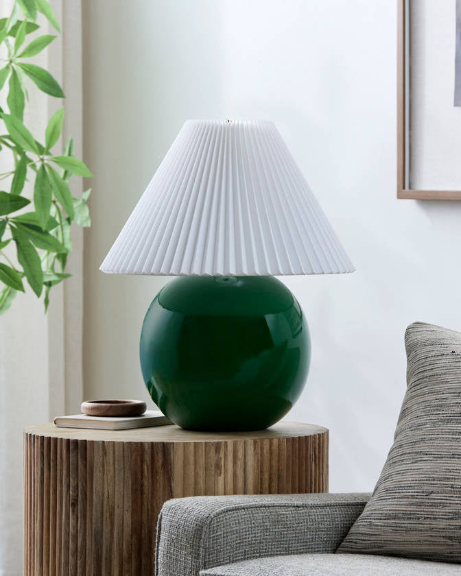 Saundra Traditional Green Table Lamp