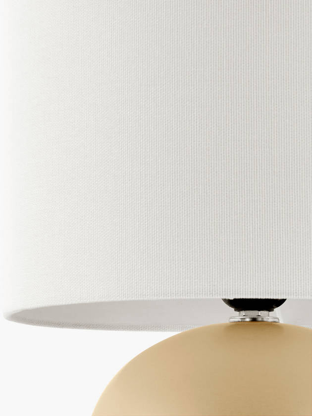 Savahna Traditional Cream Table Lamp