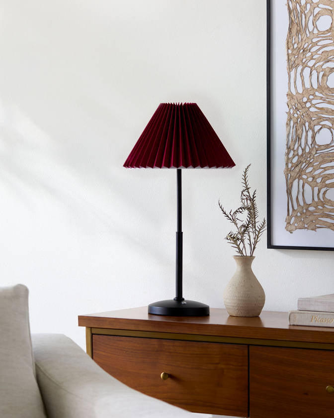 Shamya Traditional Black Table Lamp