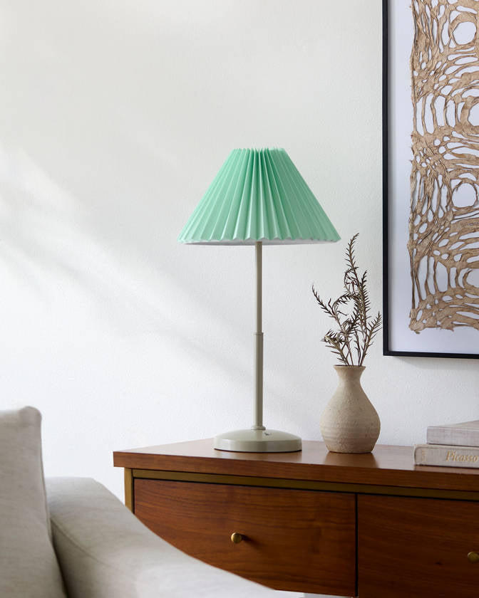 Shamya Traditional Green/Cream Table Lamp