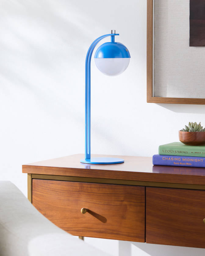 Landan Traditional Blue Table Lamp