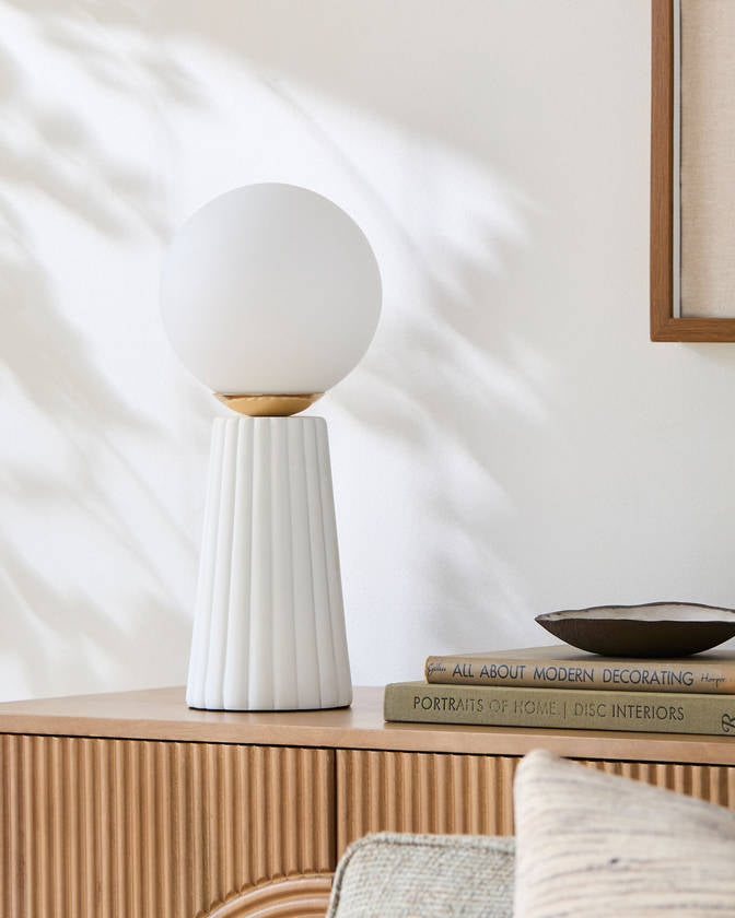 Kadie Traditional White Table Lamp