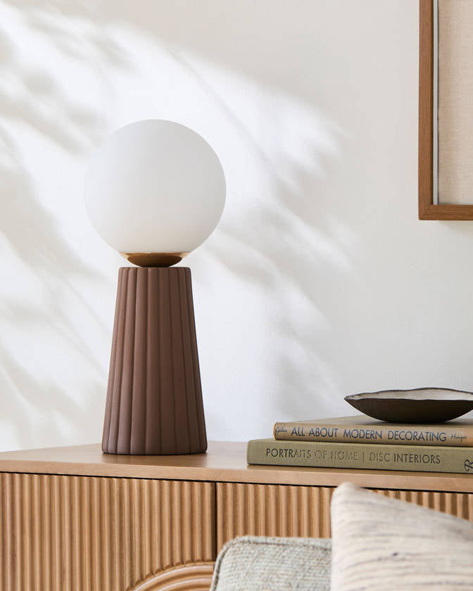 Kadie Traditional Brown Table Lamp