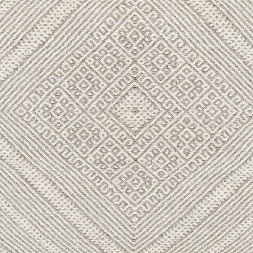 Southern View Global Cream Area Rug