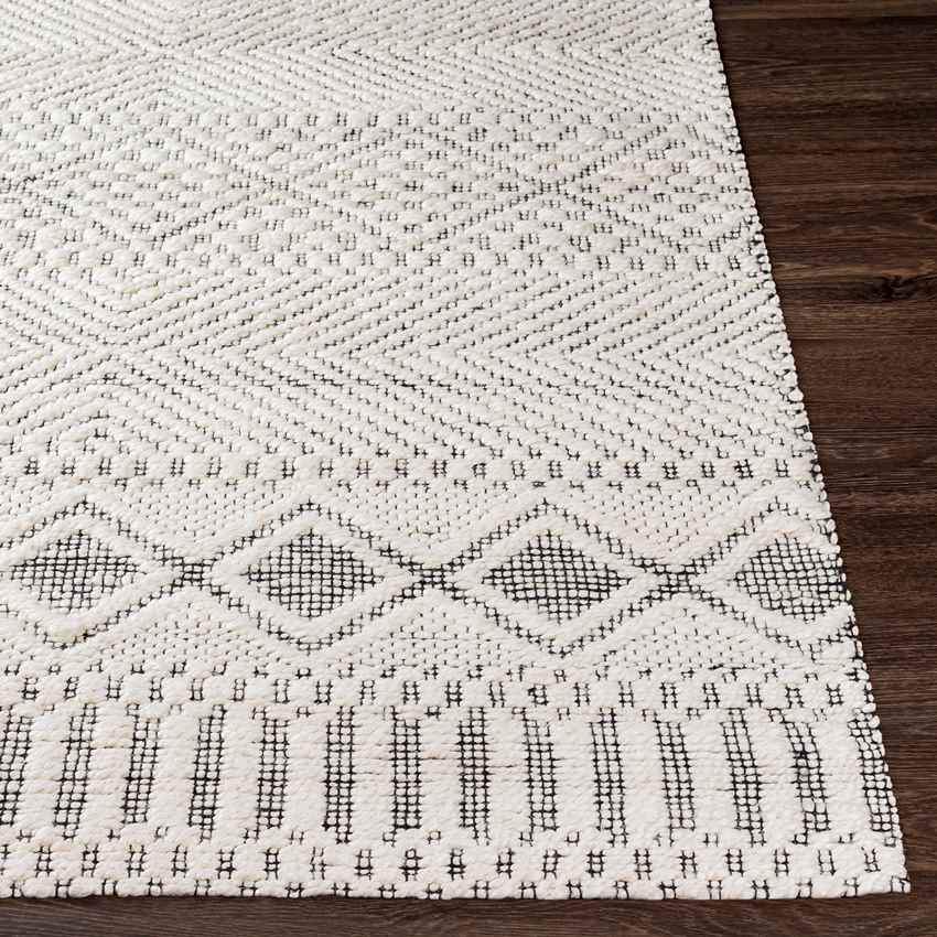 Beech Grove Global Cream Area Rug