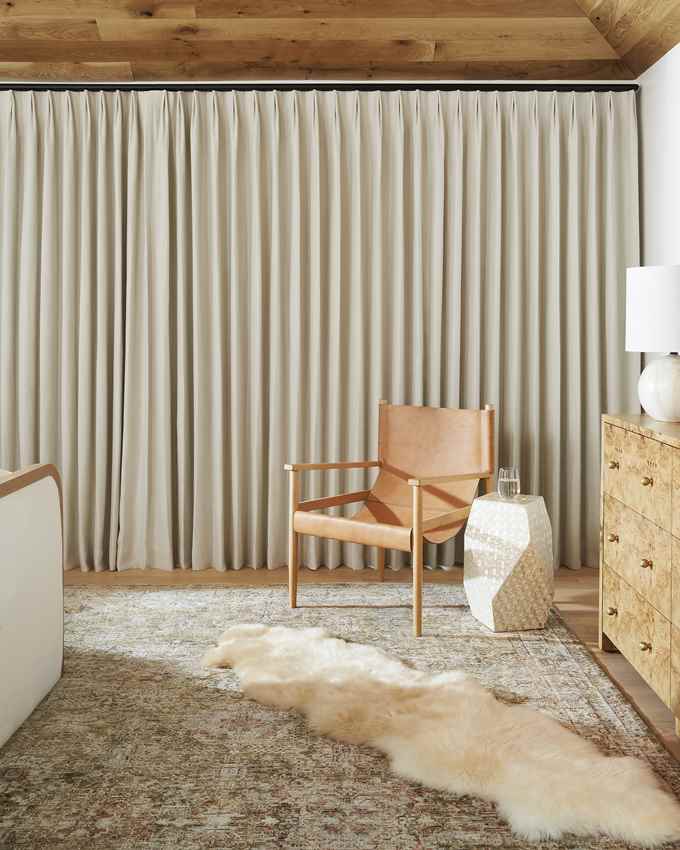 Belvue Traditional Olive Area Rug