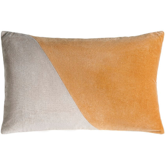 Devoris Camel Pillow Cover