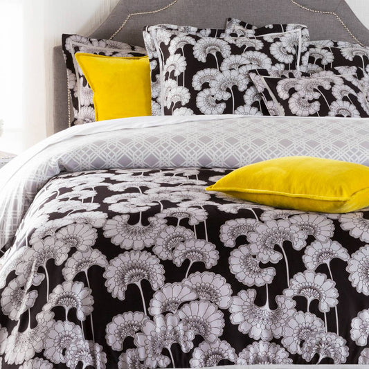 Ploce Black Bedding
